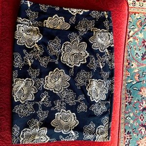 Black and Gold gold floral design Lula Roe Skirt SZ L